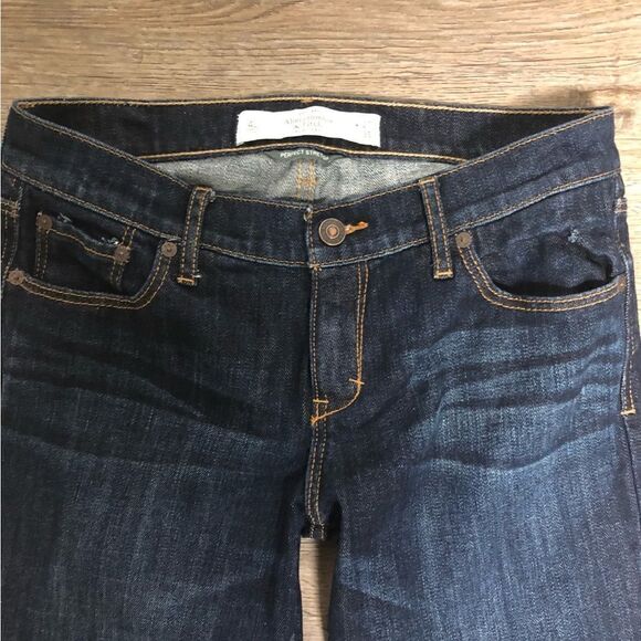 Abercrombie & Fitch Perfect Stretch Dark Wash Jeans, Size 4L waist 27, length 35 - Picture 4 of 12
